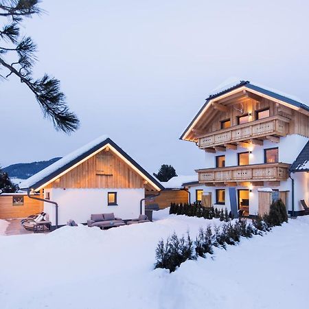 Pistenblick Alpin Sankt Margarethen im Lungau Exterior foto